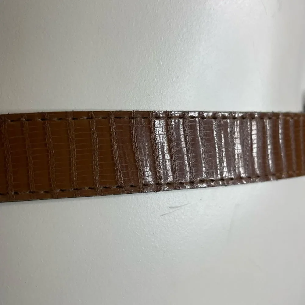 Vintage brown and gold belt